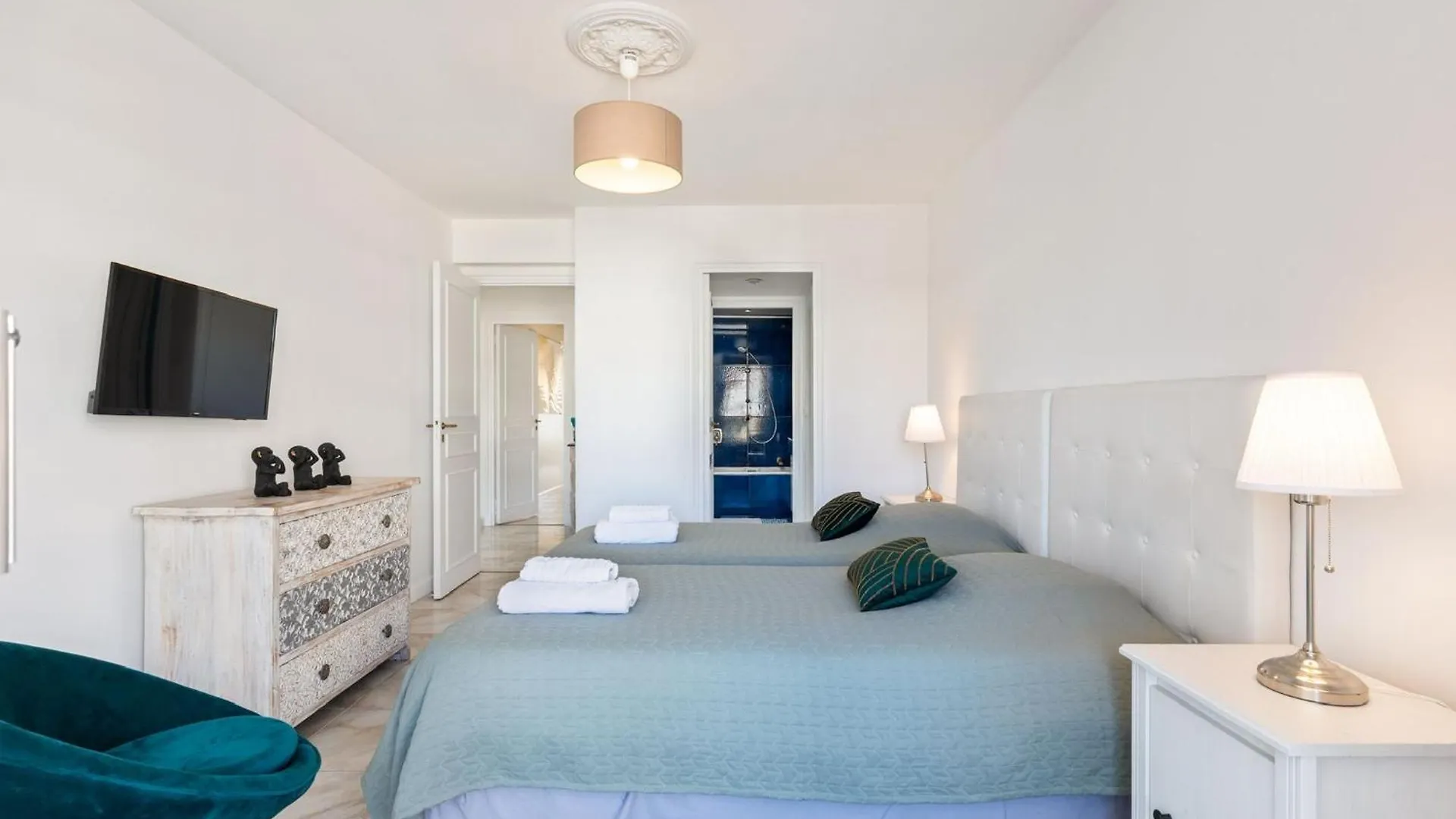 Le Lucior - Flbk Conciergerie Apartment Cannes 0*,  France
