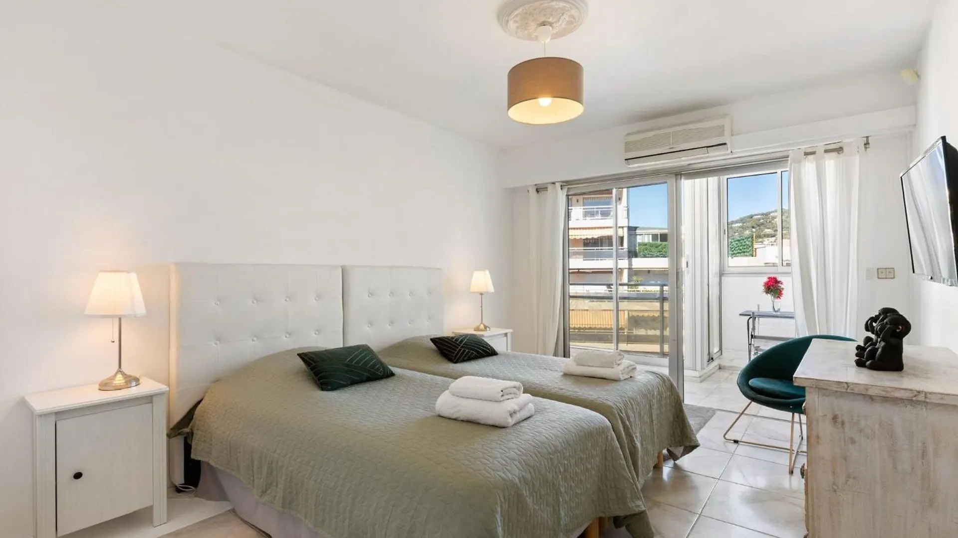Le Lucior - Flbk Conciergerie Apartment Cannes